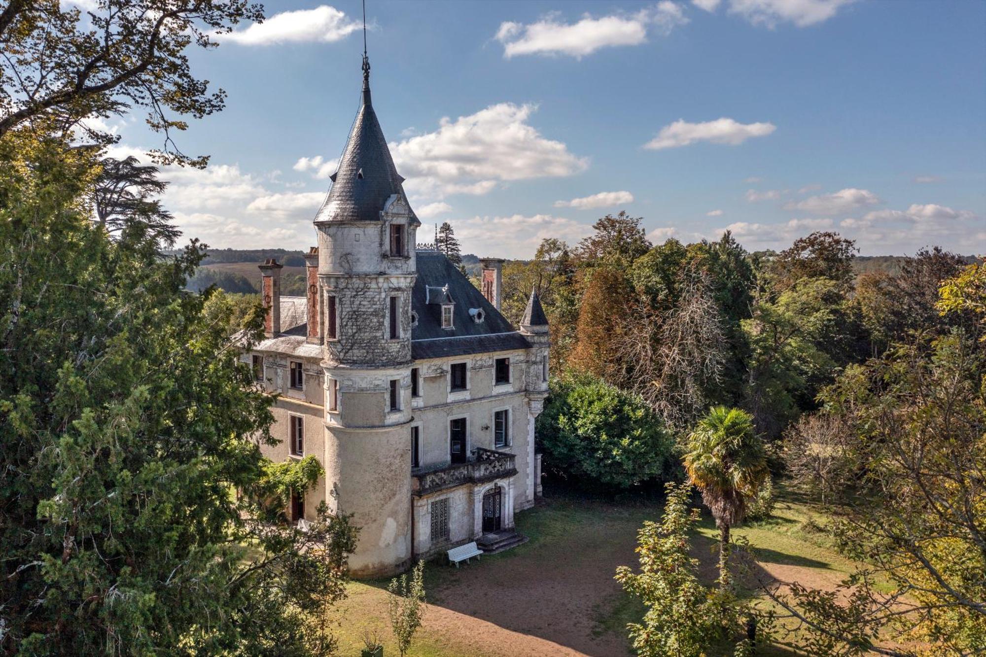 Javerlhac-et-la-Chapelle-Saint-Robert Chateau De Puymoger מראה חיצוני תמונה